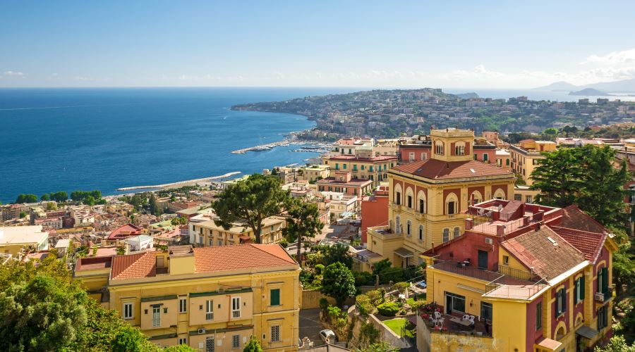 Idyllic Gastronomic tour of Naples and Amalfi